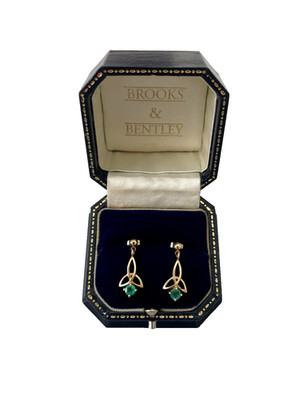 Smaragd Ohrringe 9 kt Gold Keltischer Knoten Trifecta Ohrstecker Smaragd Vintage Ohrringe