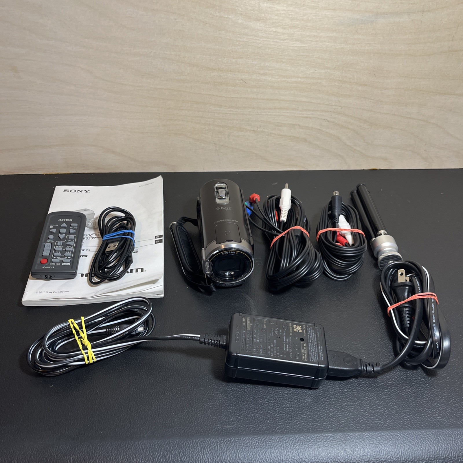 Sony HDR-CX350V Handycam Full HD 1080p GPS 12x Tested Batt+C