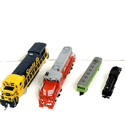 Lot of 4 HO & N-Scale Trains  Bachmann and Vintage Kato (READ)