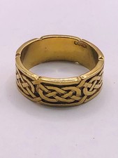 9ct Gold Celtic Ring 6mm Wide Band Size K. Marked MG Edinburgh