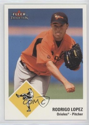 2003 Fleer Tradition Update Glossy 50/100 Rodrigo Lopez #U118 0q3