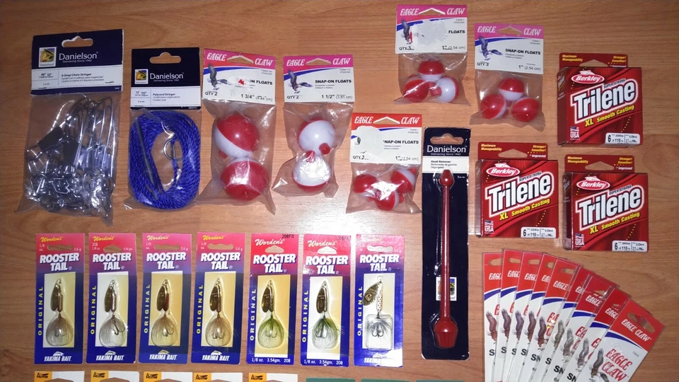 Lote de aparejos de pesca cola de gallo señuelos Kastmaster garra de águila pistola Berkley Pete Foto 2 de 4