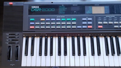 Yamaha DSR-2000 Vintage 61-Key Synthesizer Keyboard + Stand *PICK