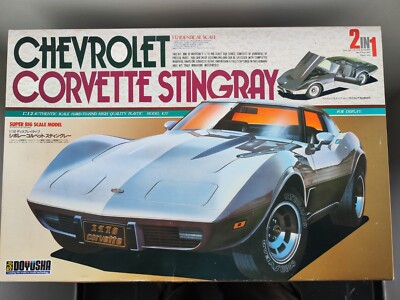Doyusha Chevrolet Corvette Stingray 2in1 1:12