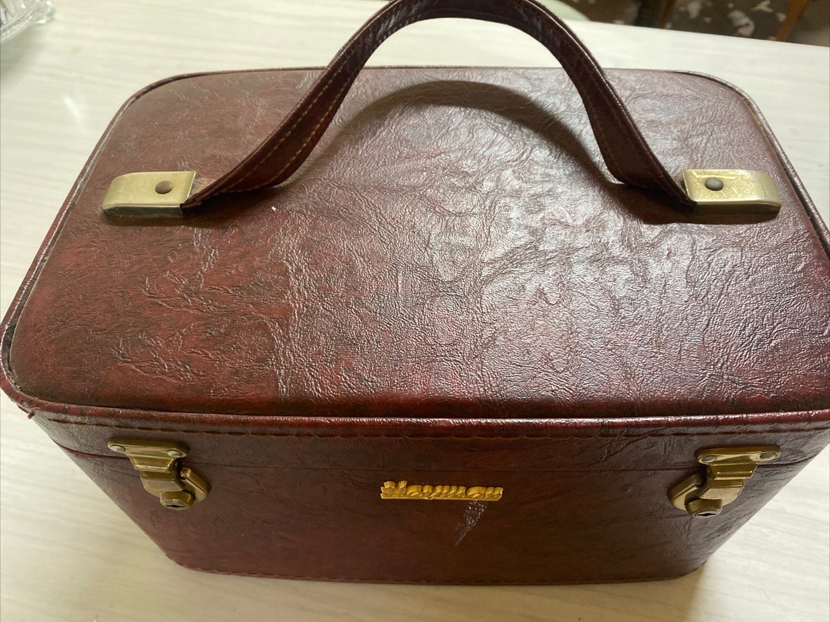 Hayman Burgundy Make-Up Cosmetic Bag Train Case Used Vintage 1960s