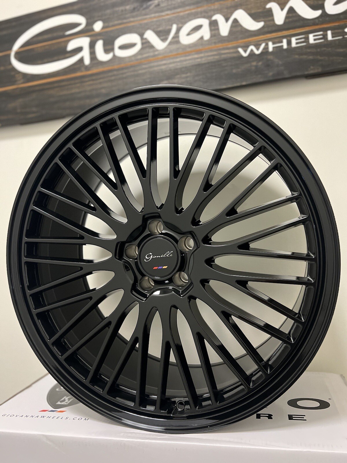 22" STAGGERED GIANELLE ARIA GLOSS BLACK (5X114.3)MUSTANG GT Q50S MASERATI GHIBLI
