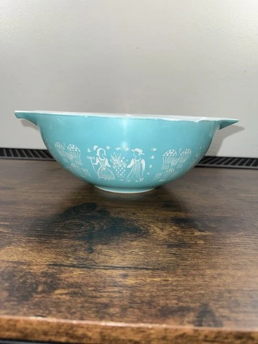 Vintage Pyrex 4Qt Mixing Bowl #444 Turquoise Blue Cinderella Amish Butterprint