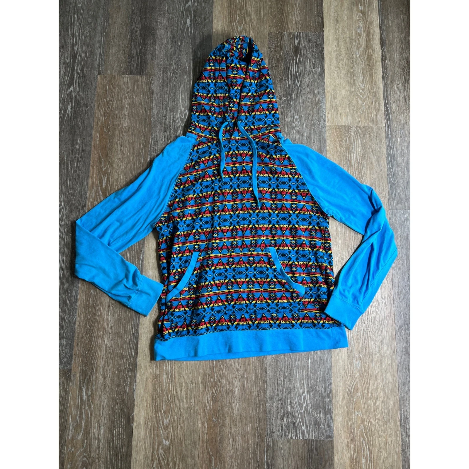 Beautiful Giant Hoodie Mens Large Blue Excellent Southwestern Geometric Pullover
Opens in a new wind