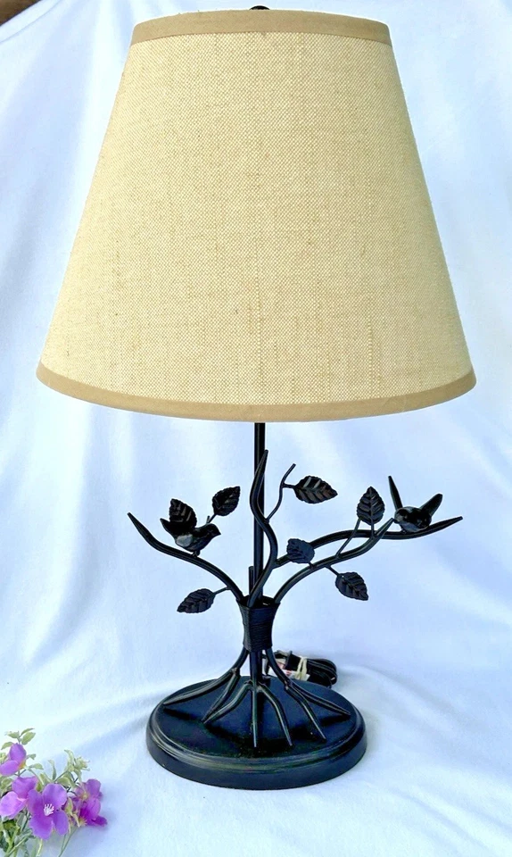 Lámparas de mesa de metal para árboles y pájaros 29,5" de alto Foto 2 de 4