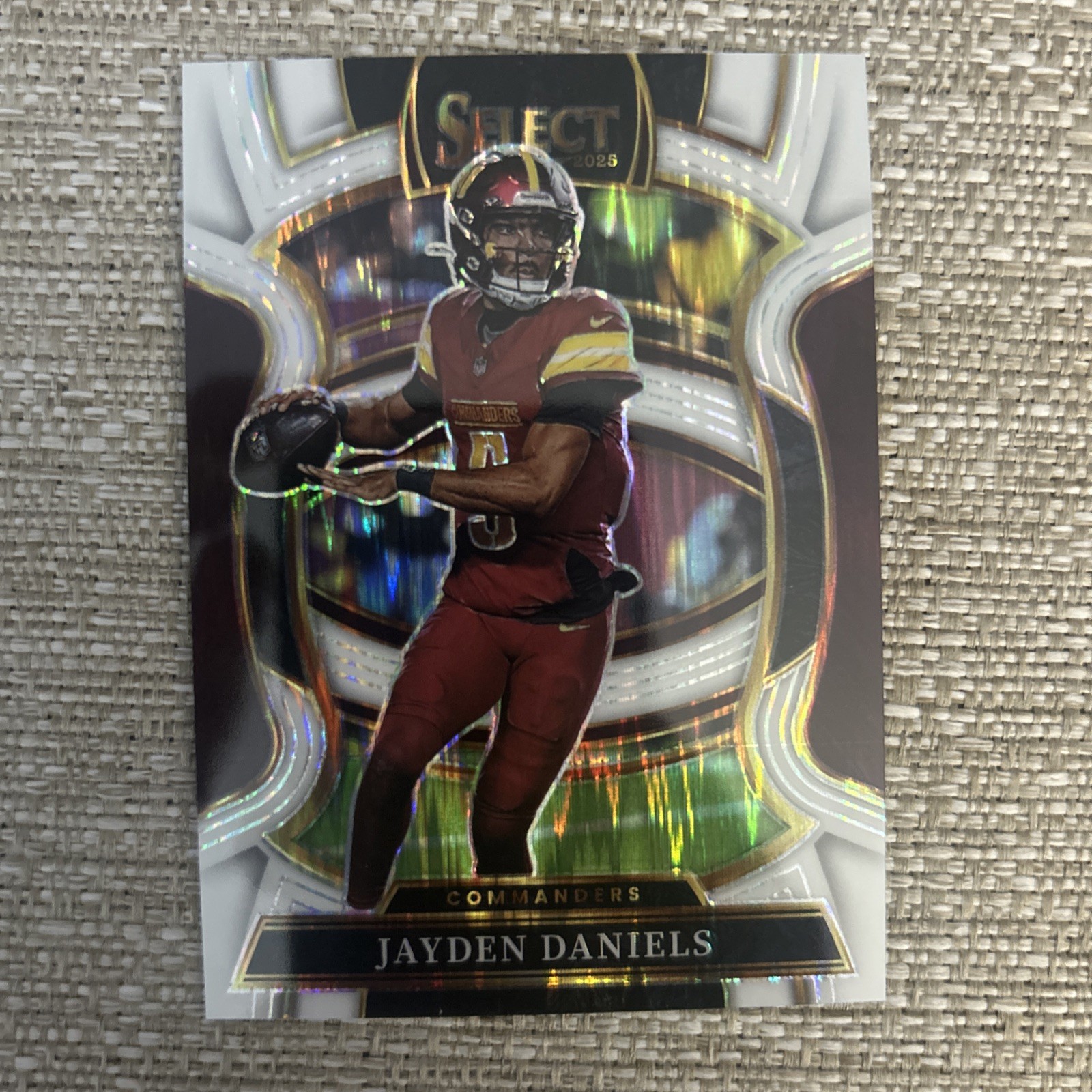 2025 Panini Select - Concourse Jayden Daniels #88 White Shock Prizm /799