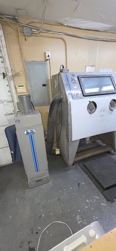 Universal Sand Abrasive Blast Blasting Cabinet with New Gloves 48"x 33" x 31"