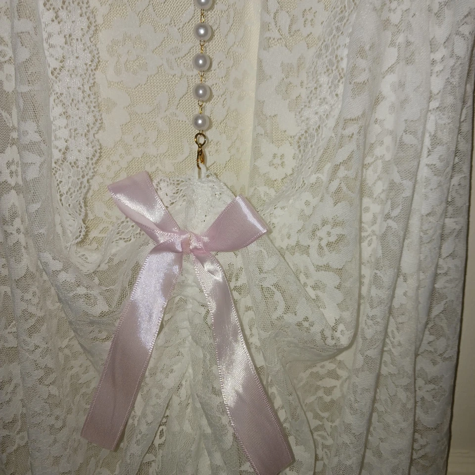 WHITE LACE PEARL BACK NEGLIGEE PINK BOW WOMEN SIZE 2XL - Image 3 of 3