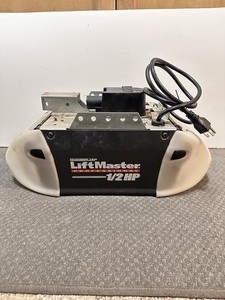 Chamberlain Liftmaster garage Door Opener Model 3240M Screw Drive 41AS050R2M