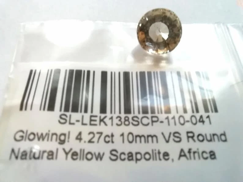 Scapolite 4.27 Carats. Untreated. VS Clarity. Origin Madagascar. - Image 4 of 4