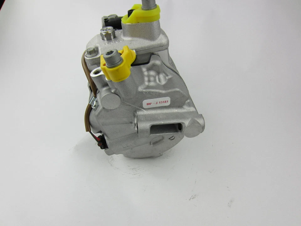 Compresor de aire acondicionado OEM Denso 7SEU17C para BMW 535i, 535i xDrive, 535xi, X5 QR Foto 4 de 4