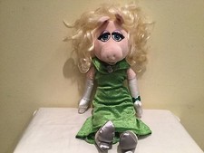 AUTHENTIC DISNEY STORE PLUSH MISS PIGGY IN PLUSH GREEN EVENING GOWN, EUC, HTF
