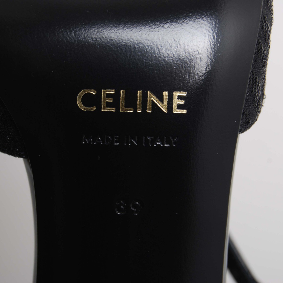 VIP【送料関税込】CELINE black padded sandal black-leather-celine-sandals-