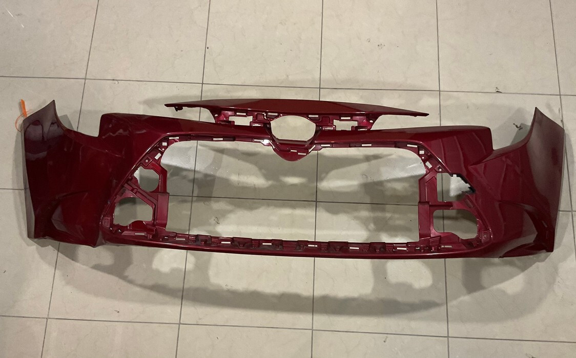 Front Bumper Cover Red Toyota Corolla Sedan L/XLE/Hybrid 20 21 52119-12GCO OEM