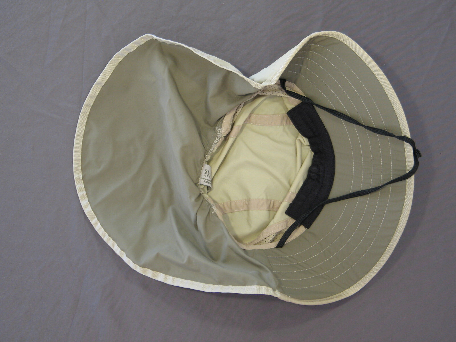 SUNDAY AFTERNOONS ADVENTURE HAT Cream/Sand MEDIUM Sun Camping Travel Unisex MINT