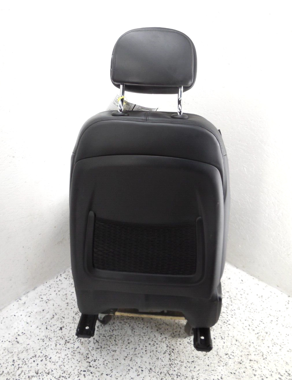 2017 17 Maserati Levante Front Seat Passenger Right OEM Black Red Stitching