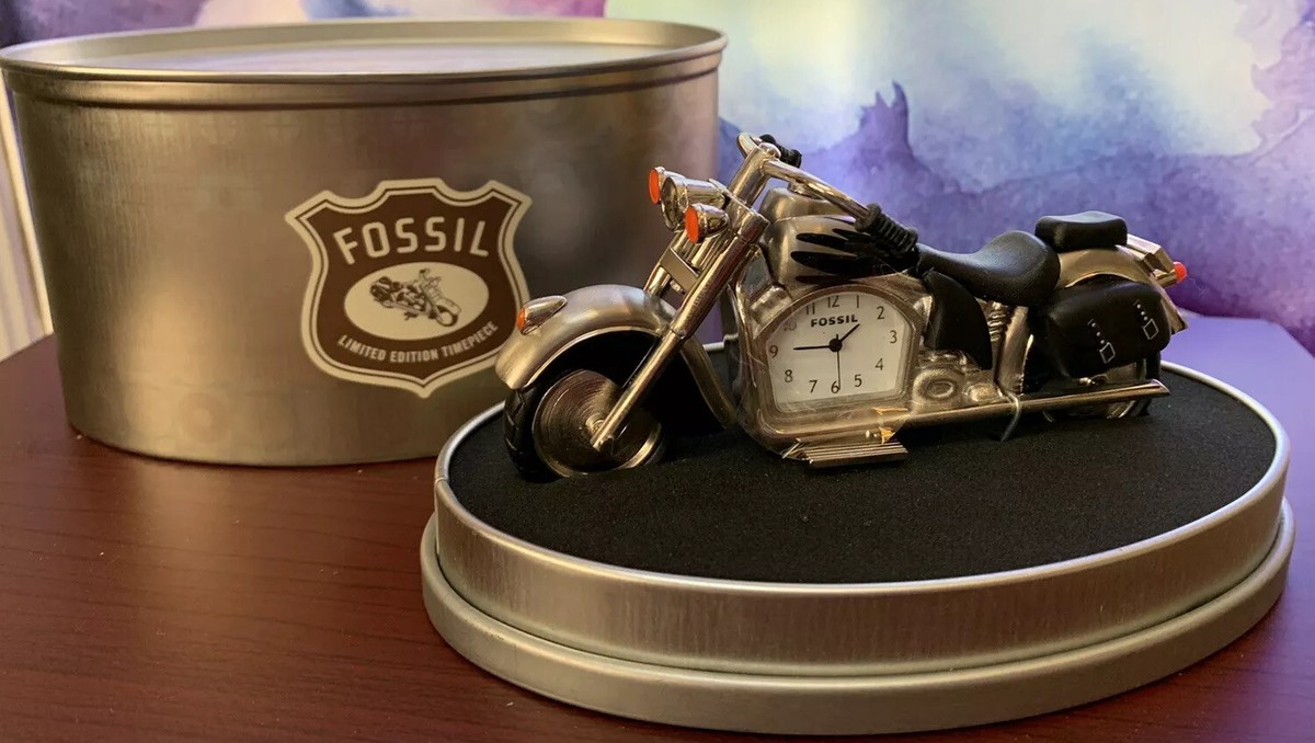 FOSSIL MOTORCYCLE CLOCK LIMITED EDITION COLLECTOR WOW! | eBay