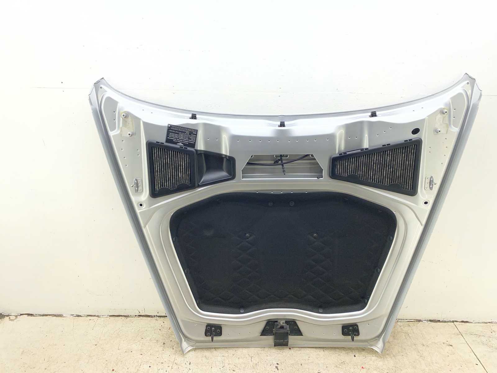 2014-2019 BENTLEY FLYING SPUR OEM FRONT HOOD BONNET PANEL SILVER FROST METALLIC