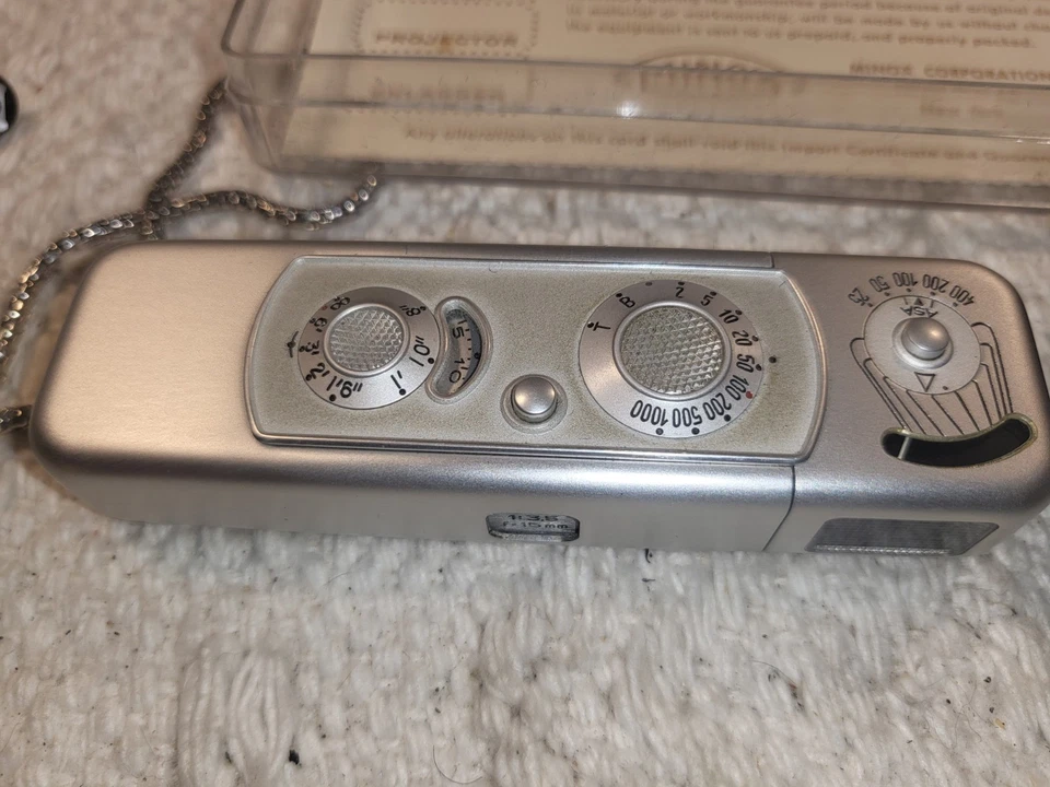 🔥🔥CÁMARA ESPÍA SUBMINIATURA MINOX B VINTAGE CON ESTUCHE Alemania Foto 2 de 4