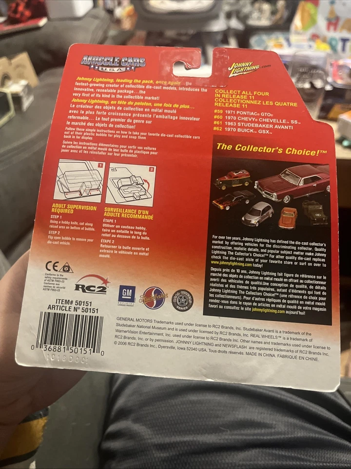 Johnny Lightning Muscle Cars USA 1970 Chevy Chevelle SS Red #60 Diecast 1/64 - Image 3 of 4