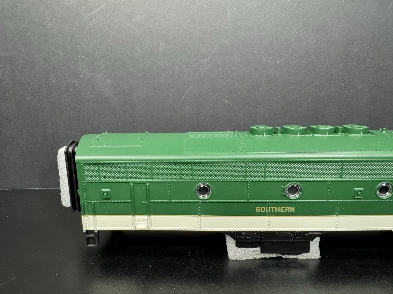 MTH RailKing Southern F-3 diesel B unit engine shell NEW | eBay