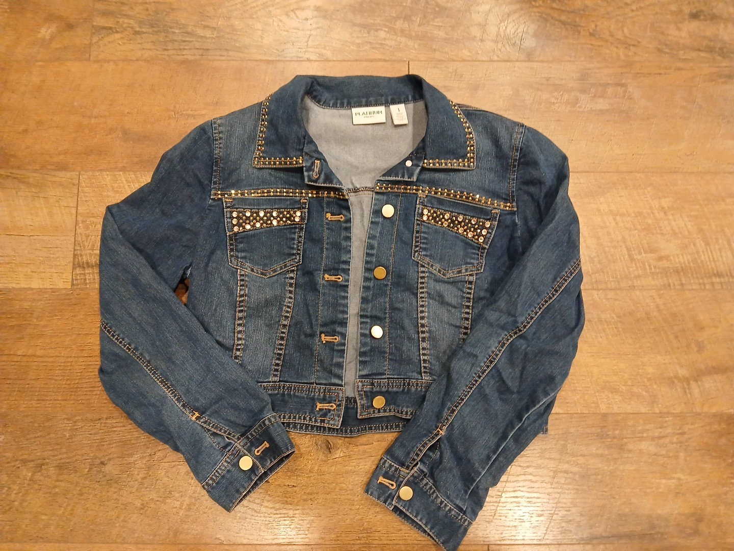 Women's Platinum Chico's Dark Blue Denim Embellished Jacket 1/S*