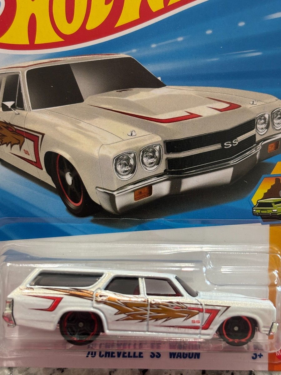 2026 Hot Wheels 70 Chevelle SS Wagon Wagons #110 White | eBay
