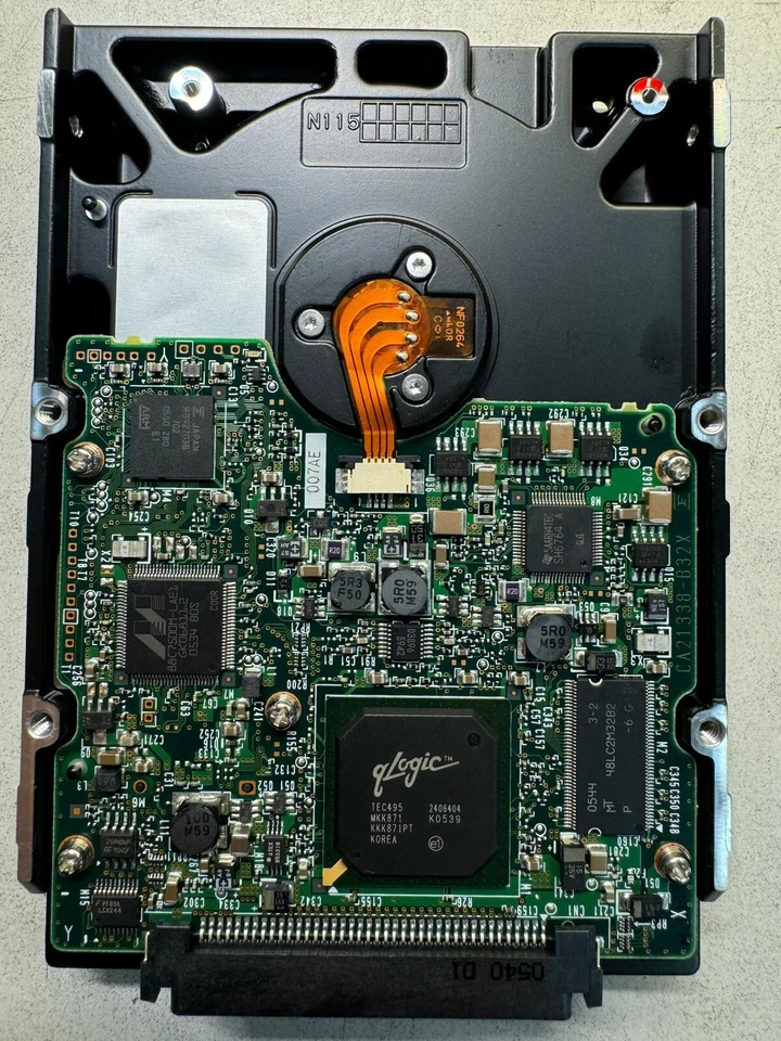 FUJIKURA CA06560-B10300DL MAX3036NC 36GB 15K RPM FW 5D03 DRV A1-20 Ultra320 3.5" - Image 3 of 4