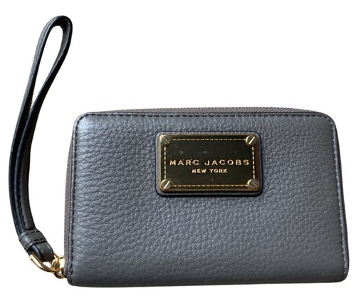 marc jacobs gray wallet