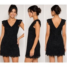 BB Dakota Black Floral Lace Fit and Flare V-Neck Cocktail Dress Size Small