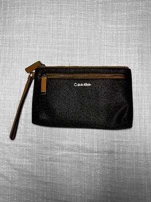 CALVIN KLEIN  Women's CK Signature Wristlet Clutch Brown