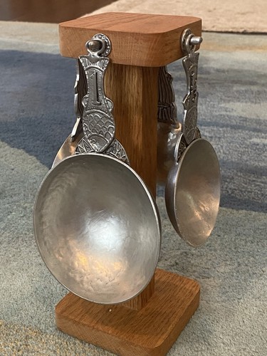 Crosby Tin Woodsman (or Crosby Taylor) Pewter Fish Measuring Cups + Stand