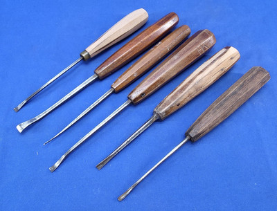 Lot of 6  Assorted Vintage Small  Carving Tools - Chisels Unbranded