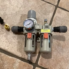 Nanpu Pneumatic AC3010-03  3/8" NPT Compressed Air Filter Regulator (3D4)
