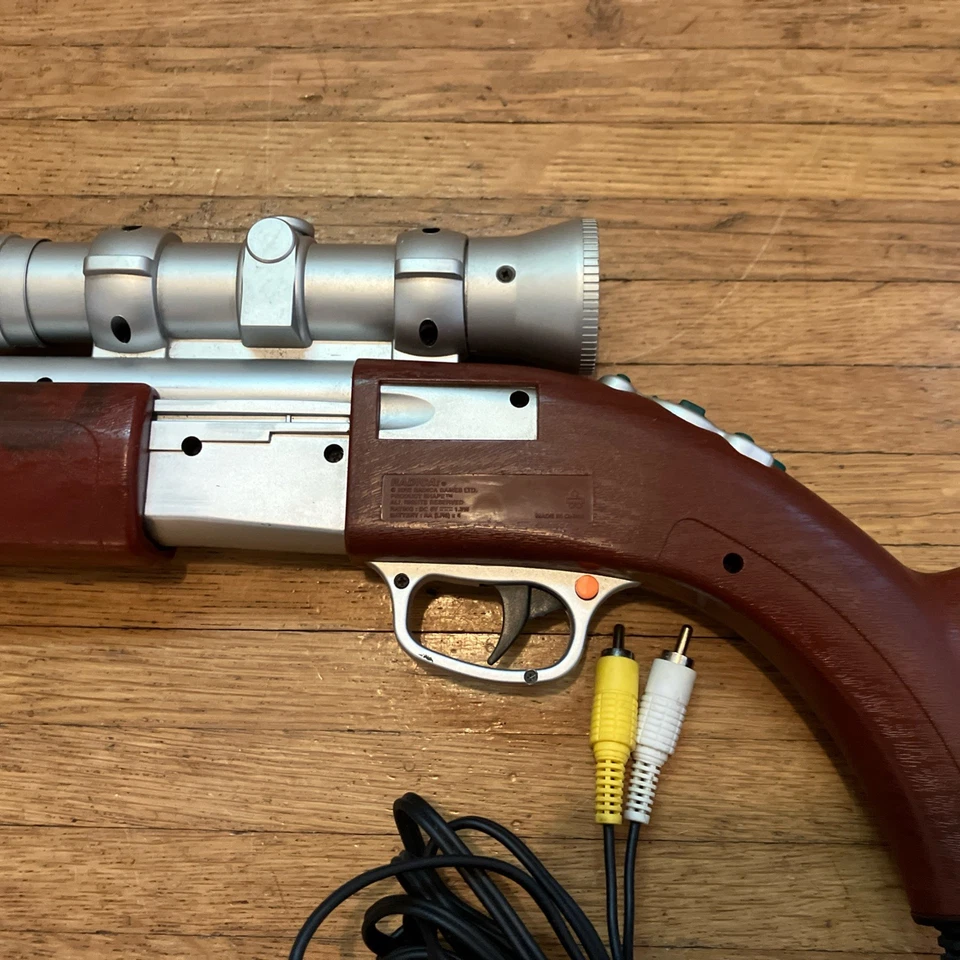 Huntin 2 Buckmasters Radica Play TV Deer Hunting Rifle Video Game - Image 3 of 4