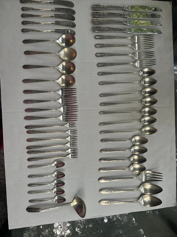 REGAL ROSE - NOBILITY PLATE - Silverplate Flatware / Silverware 47 Pcs Set - Image 2 of 4