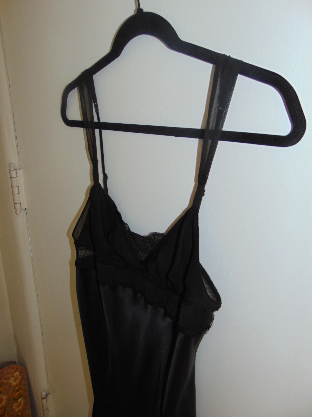 Picture 3 of 8