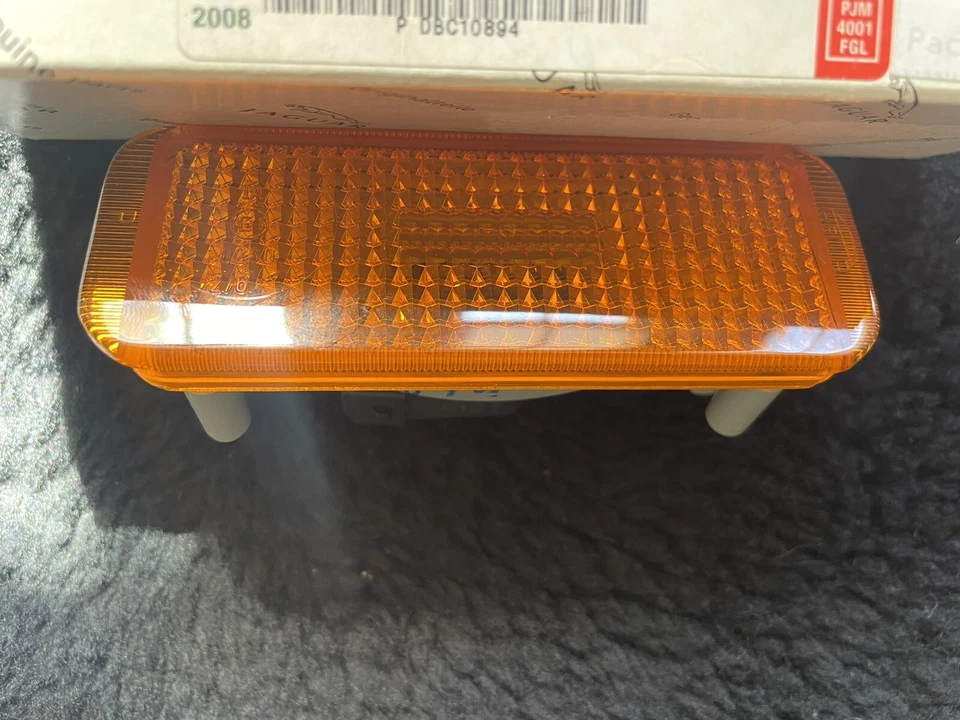Lámpara marcadora delantera derecha Jaguar XJ6 XJR VDP X300 1995-97 DBC10894 NOS OEM Foto 4 de 4