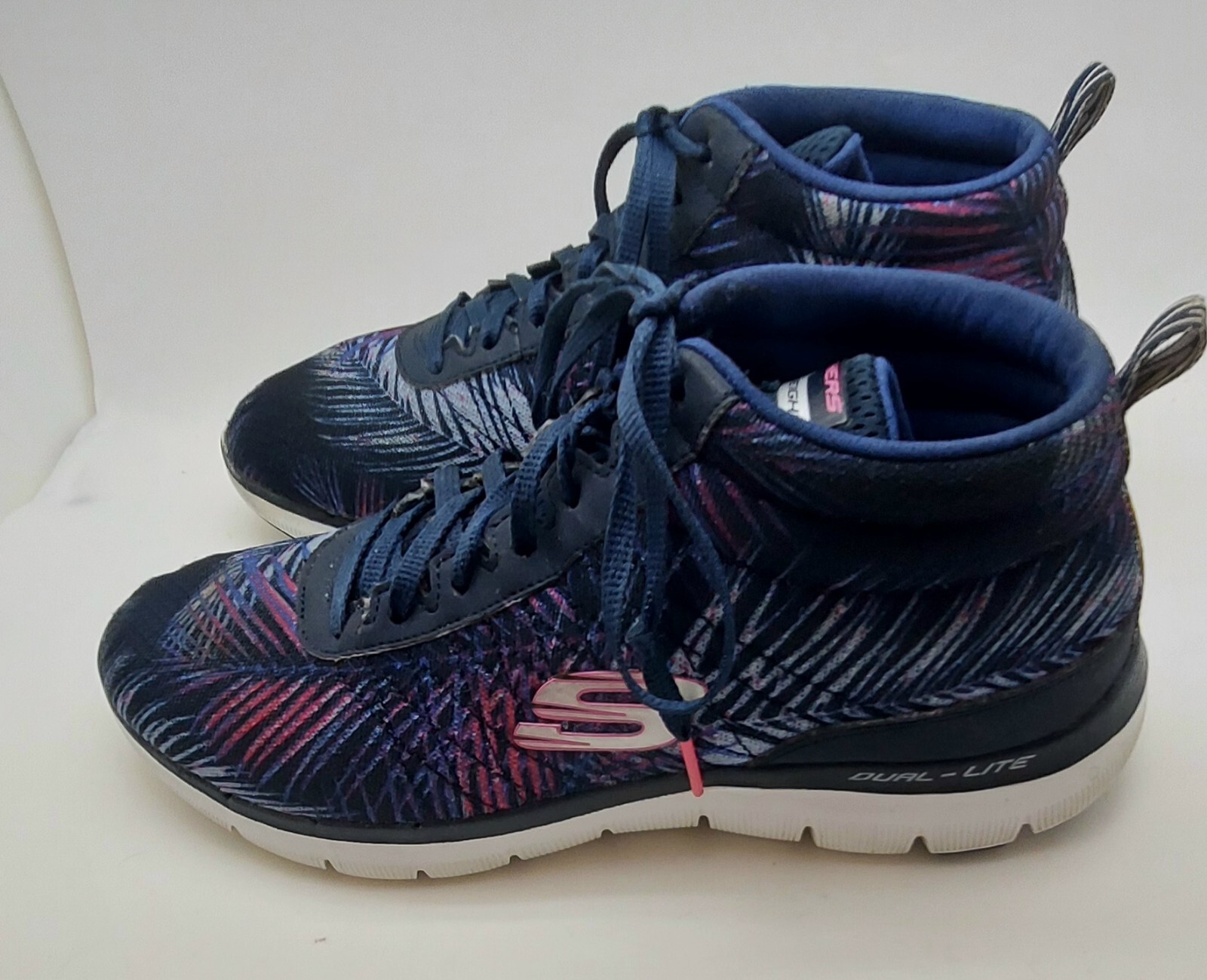 Womens Skechers Lite Weight Dual Lite ankle sneaker Memory foam