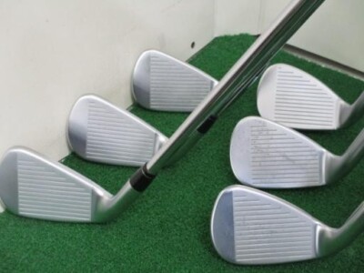 Callaway APEX DCB 2021 Iron Set / 5-PW / Flex Stiff NS PRO Zelos 7