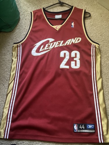 Rare Vintage Rookie Reebok Cleveland Cavaliers LeBron James #23 NBA White Sz 44