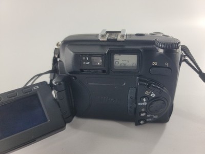 Nikon Coolpix 5000 デジタルカメラ　E5000 Coolpix 5000 (E5000) - 私が集めた？機材