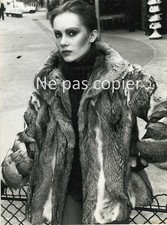 MODE FOURRURE vers 1975 SPRUNG Frères photo 23 x 17 cm par Gunnar Larsen