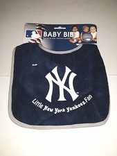 New York Yankees MLB Baby Bib 11" x 9"