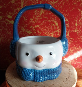 Hand Painted ST. NICHOLAS SQUARE Christmas Snowman Ice Blue Ceramic Basket