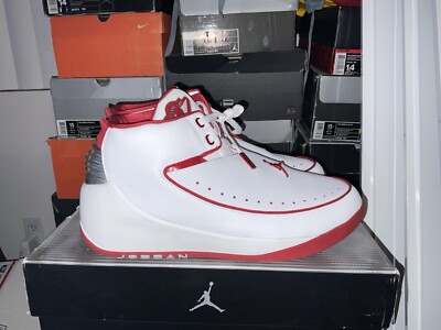 Jordan Retro Nu 2 Retro 2 Red & White. Never Worn, Box Is In Great Condition 